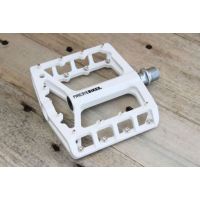 White Option Fire Eye BROIL Alloy 6061-T6 Pedals