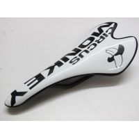 White Option Circus Monkey Feather Full Carbon Fiber Saddle